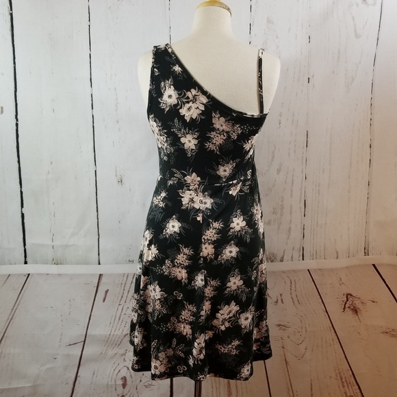 ANGIE Fit & Flare Floral Print DressBlack - Picture 4 of 8